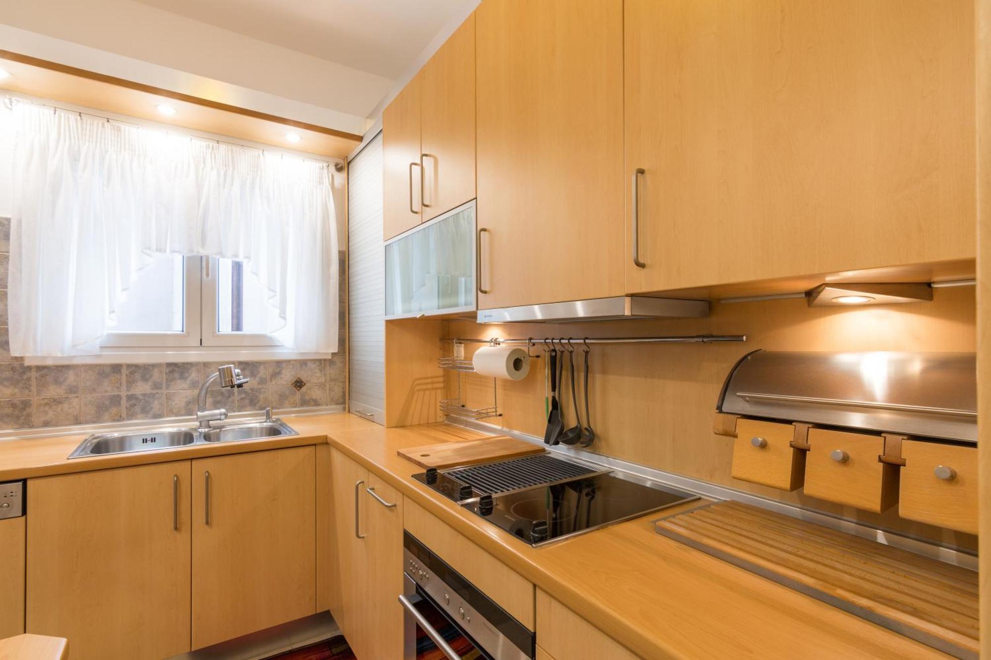 Three Bedrooms Apt In Kallithea Αθήνα Εξωτερικό φωτογραφία